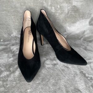 Neiman Marcus Leana Black Kid Suede Almond Toe Pump Heels Size 9